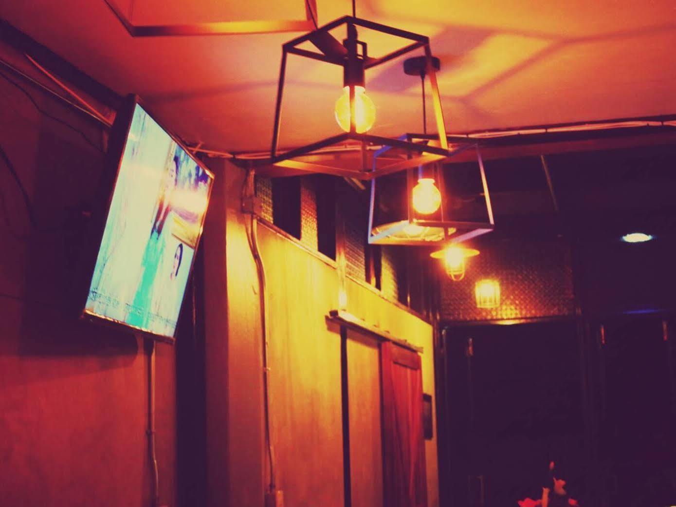 Cassette Hostel Chiang Mai Eksteriør bilde