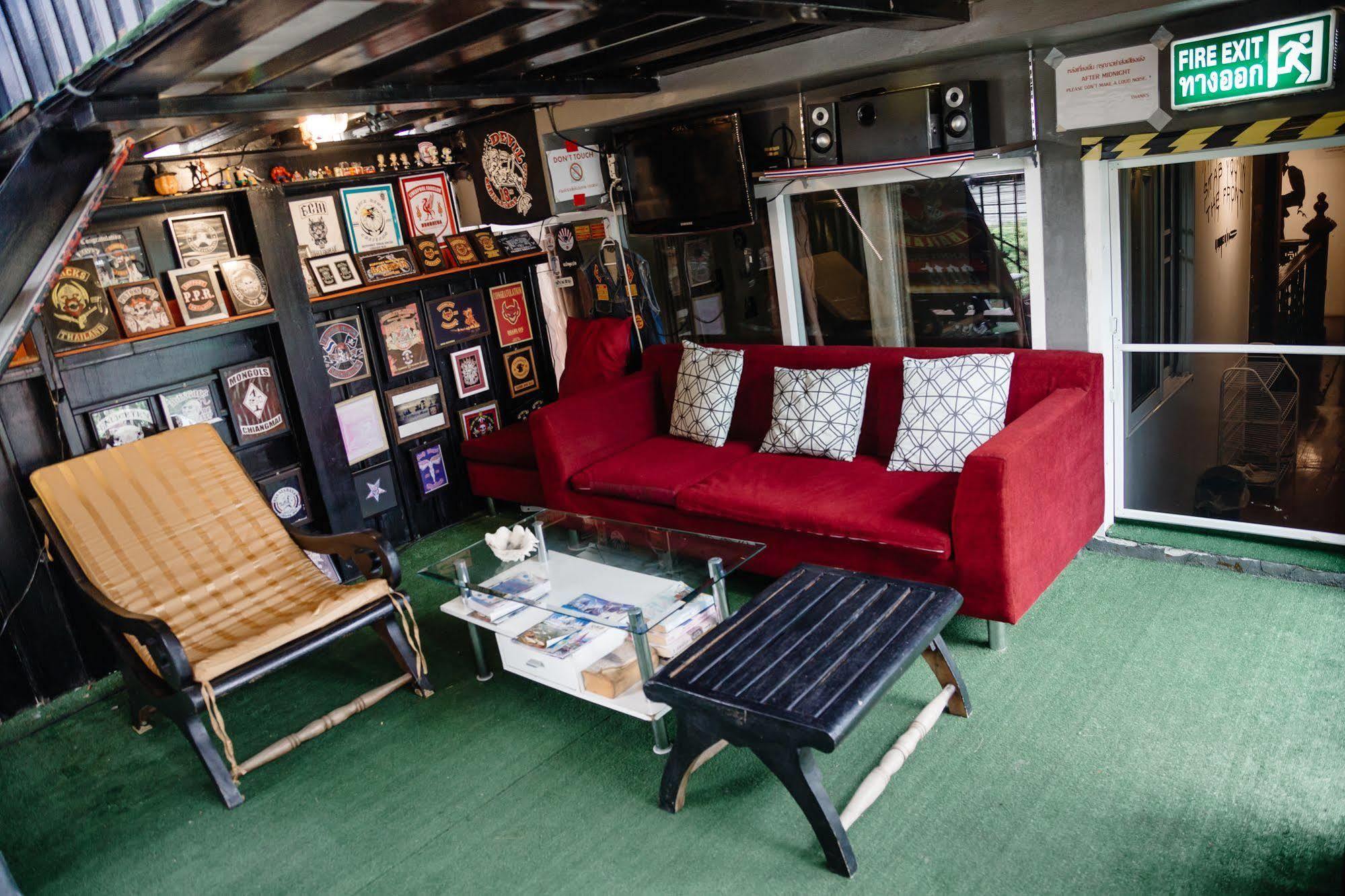Cassette Hostel Chiang Mai Eksteriør bilde